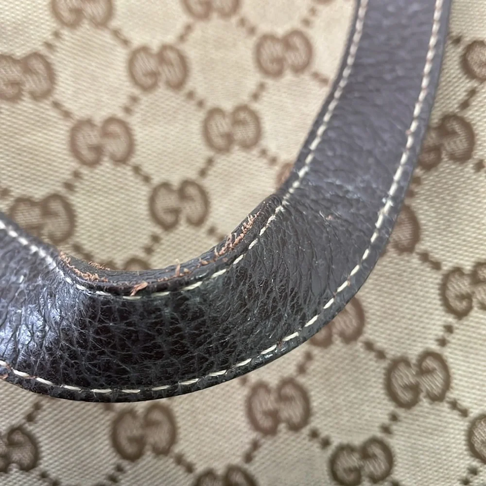 Vintage Gucci Monogram Handbag - Picture 16 of 16